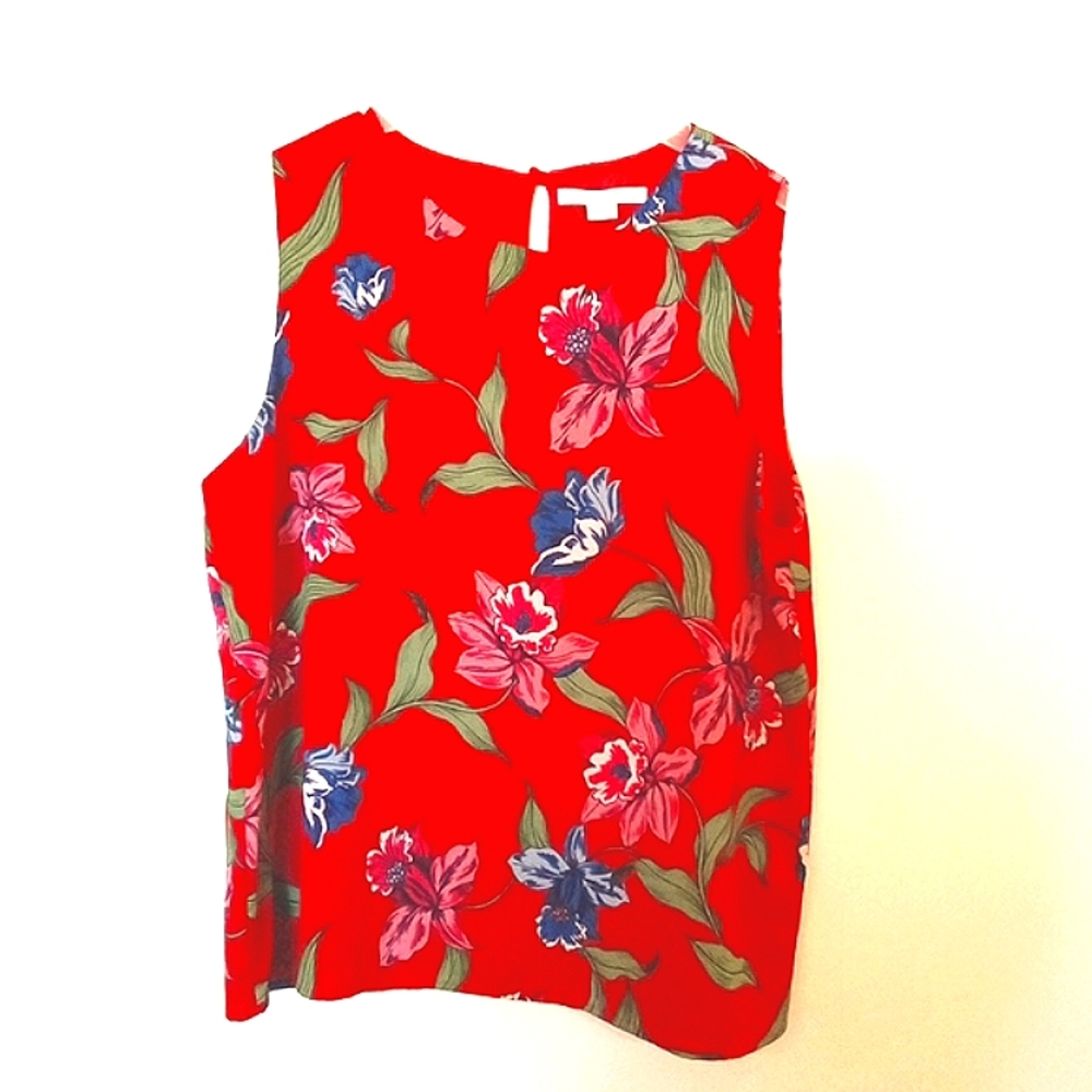 C & E Sleeveless Blouse with Jewel Neckline